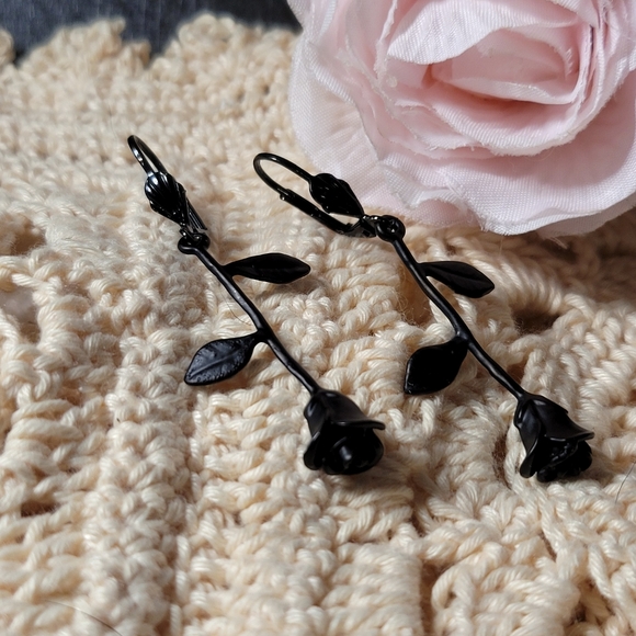 Long Stem Black Rose Earrings - Picture 3 of 11
